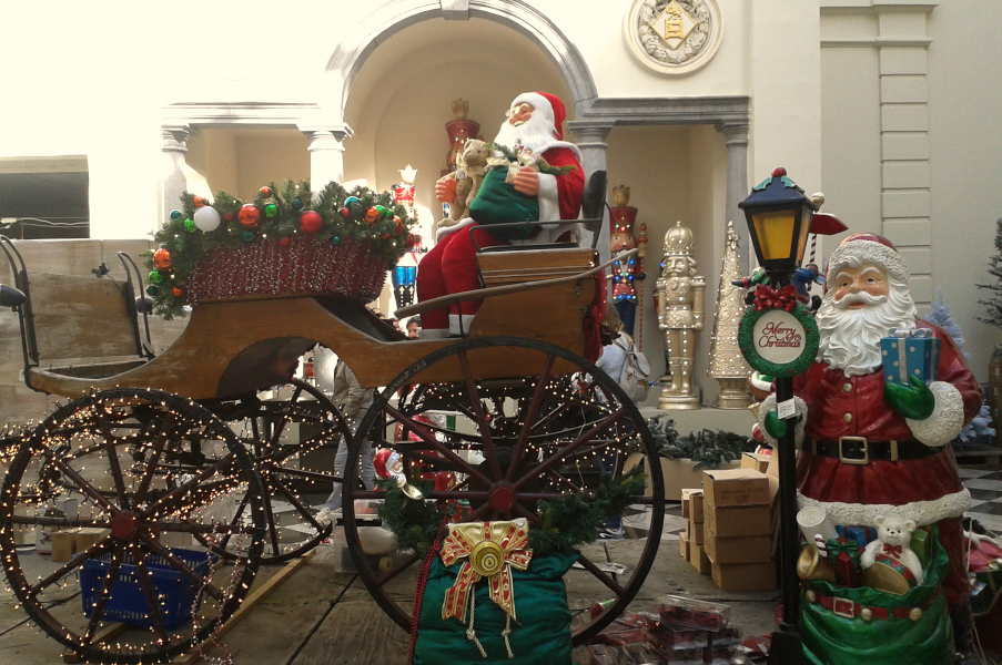 Sklep bożonarodzeniowy w Antwerpii