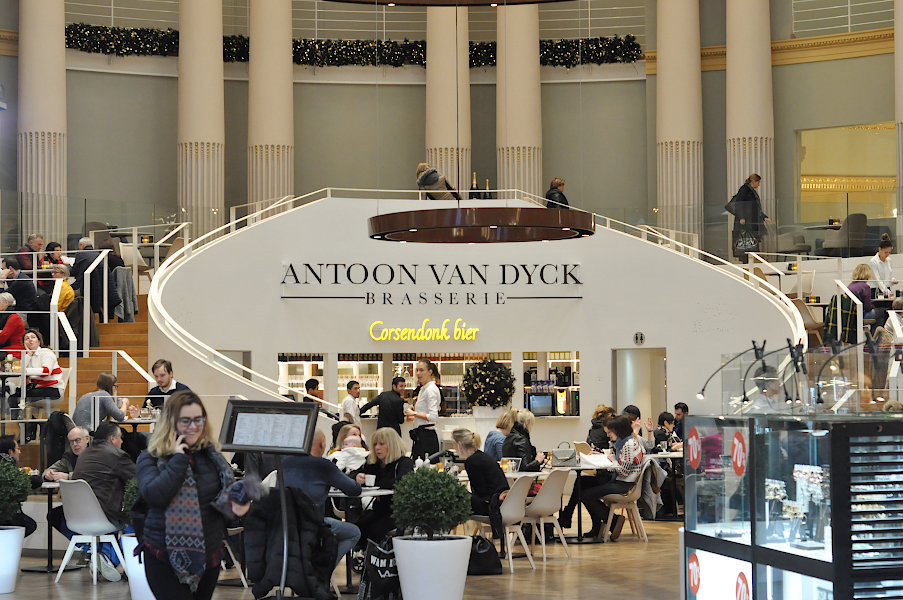 Staadsfeestzaal w Antwerpii