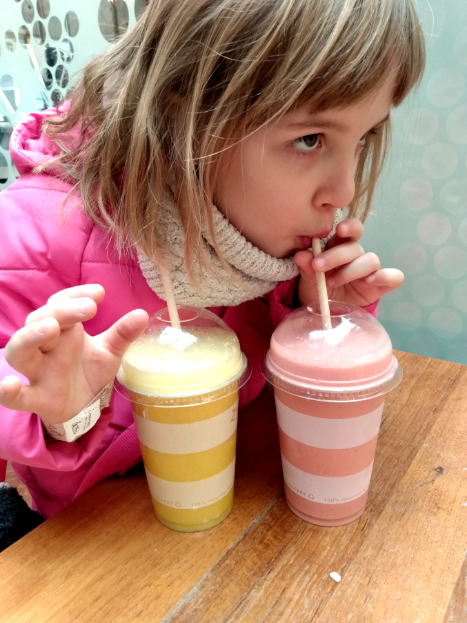 Smoothie - Zest Fresh Juicy Bars, Meir 78, Antwerpen