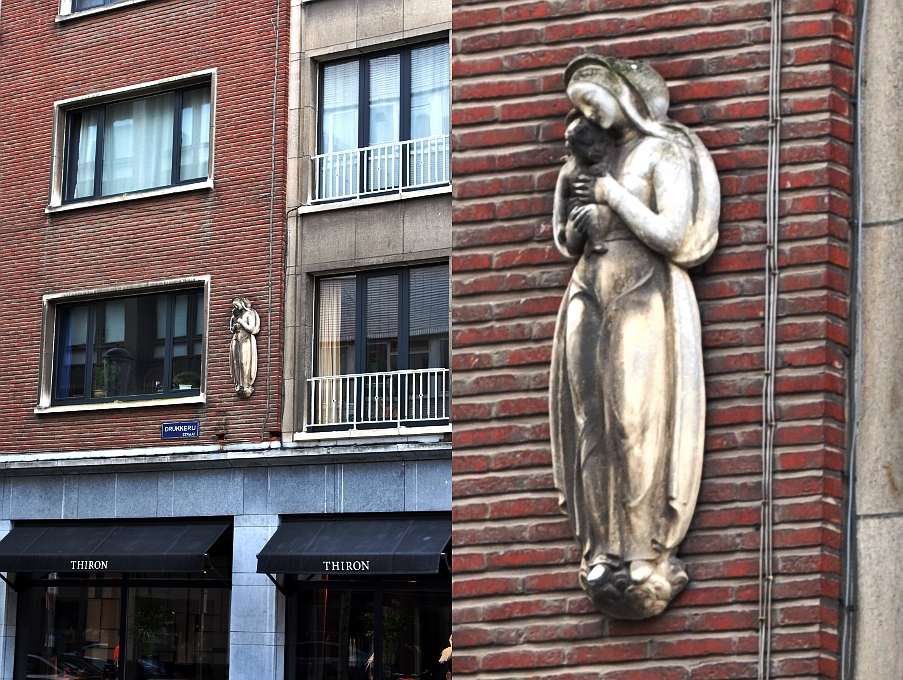 Rzeźba Matki Bożej w Centrum Antwerpii