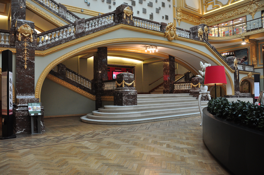 Staadsfeestzaal w Antwerpii