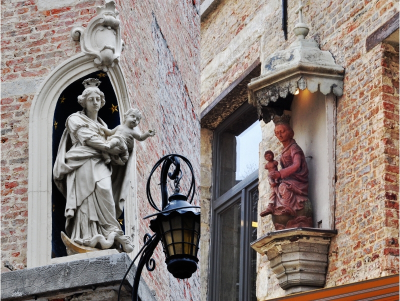Figury Matki Boskiej w Antwerpii