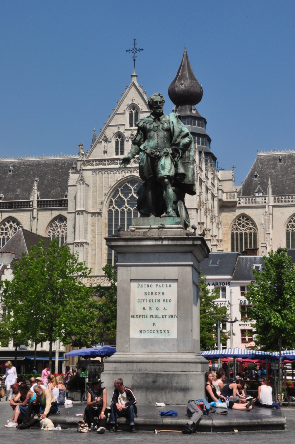 Peter Paul Rubens - Groenplaats Antwerpen Peter Paul Rubens - Groenplaats Antwerpen