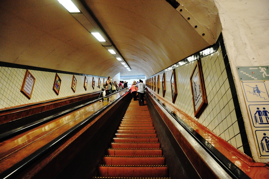 Drewniane schody ruchome Drewniane schody ruchome