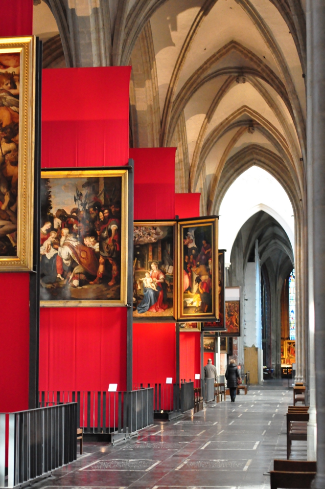 Antwerpia: Wnętrze Katedry