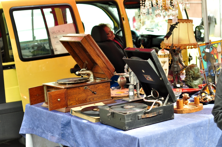 Targ antyków w Antwerpii